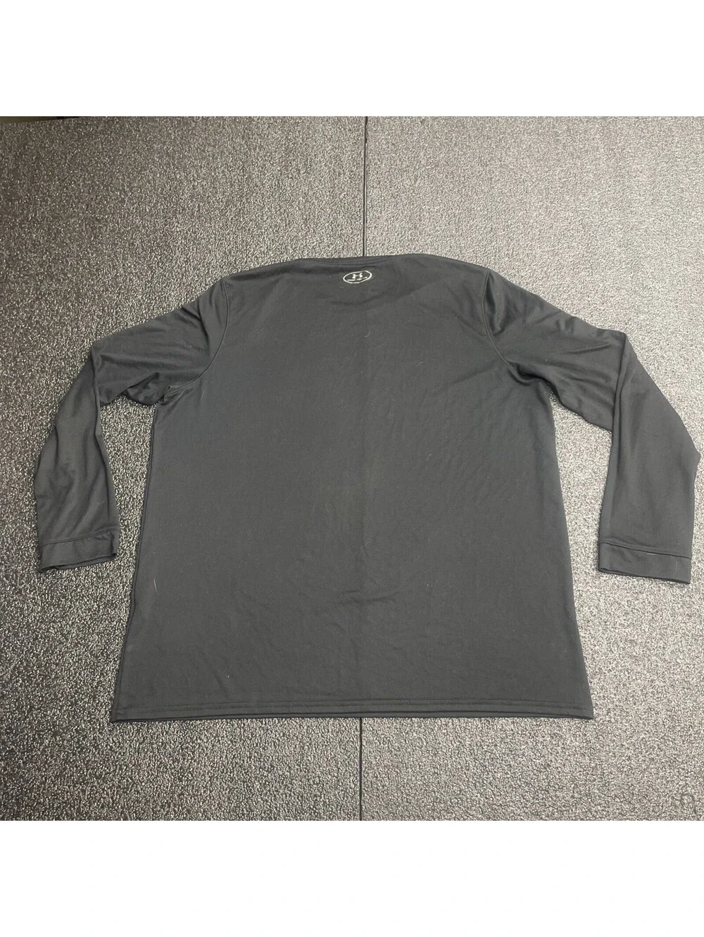 Under Armour HeatGear Long Sleeve Men's Black XL lightweight Thin Shirt